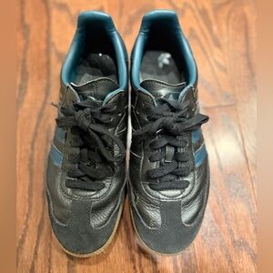 Black Adidas Samba